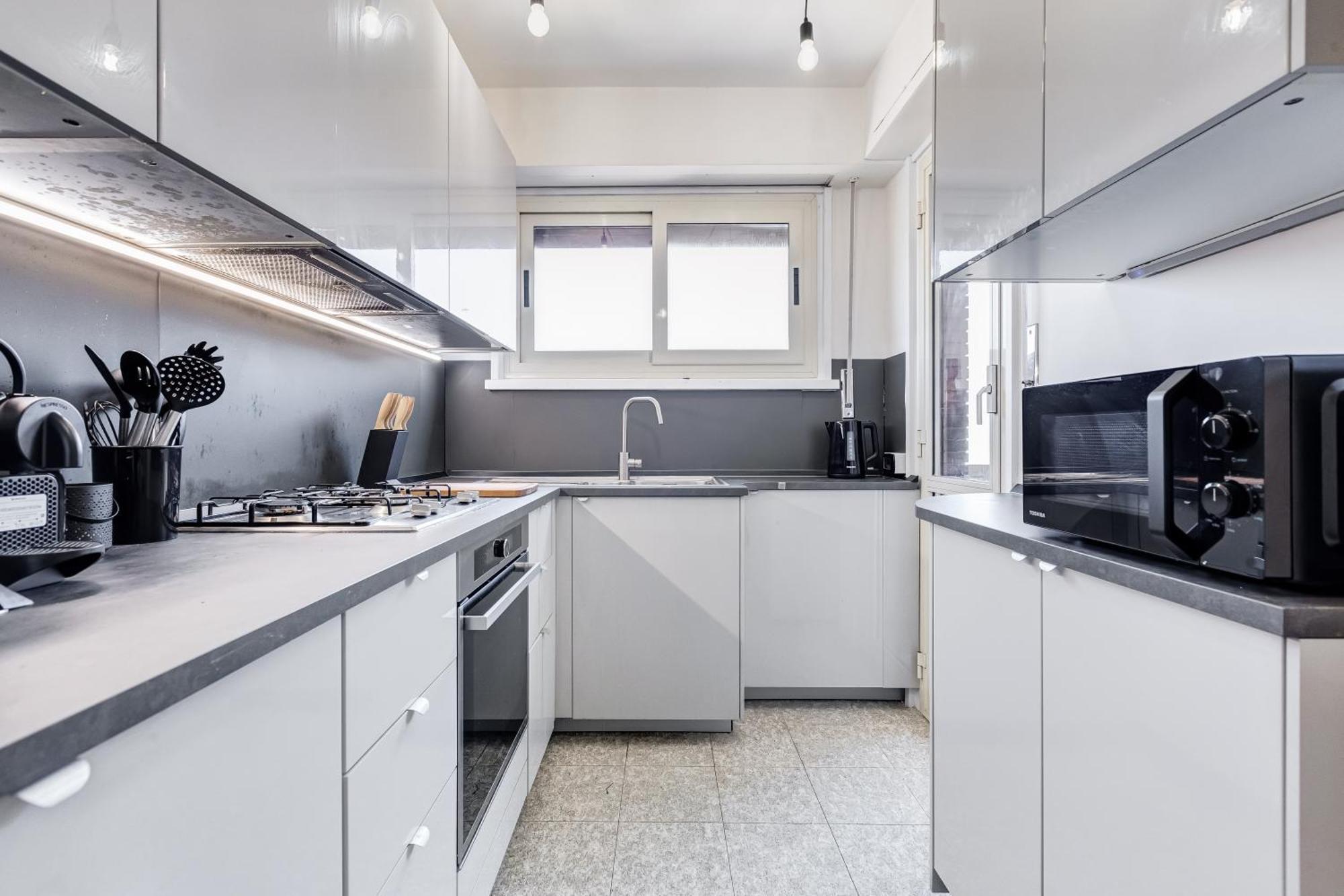 Apartamento Moderno Sopra Metro A E Parco Degli Acquedotti *