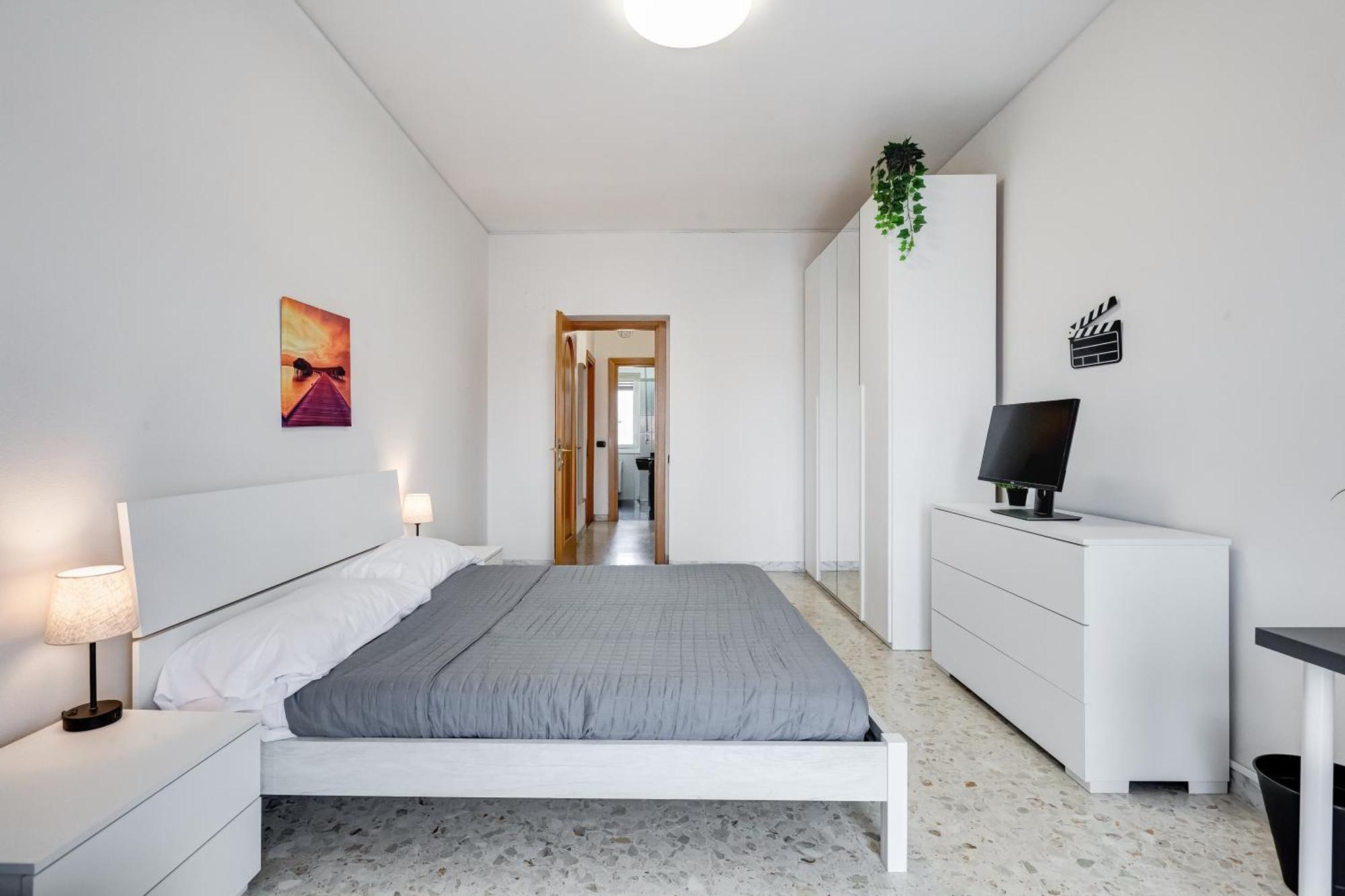 Apartamento Moderno Sopra Metro A E Parco Degli Acquedotti