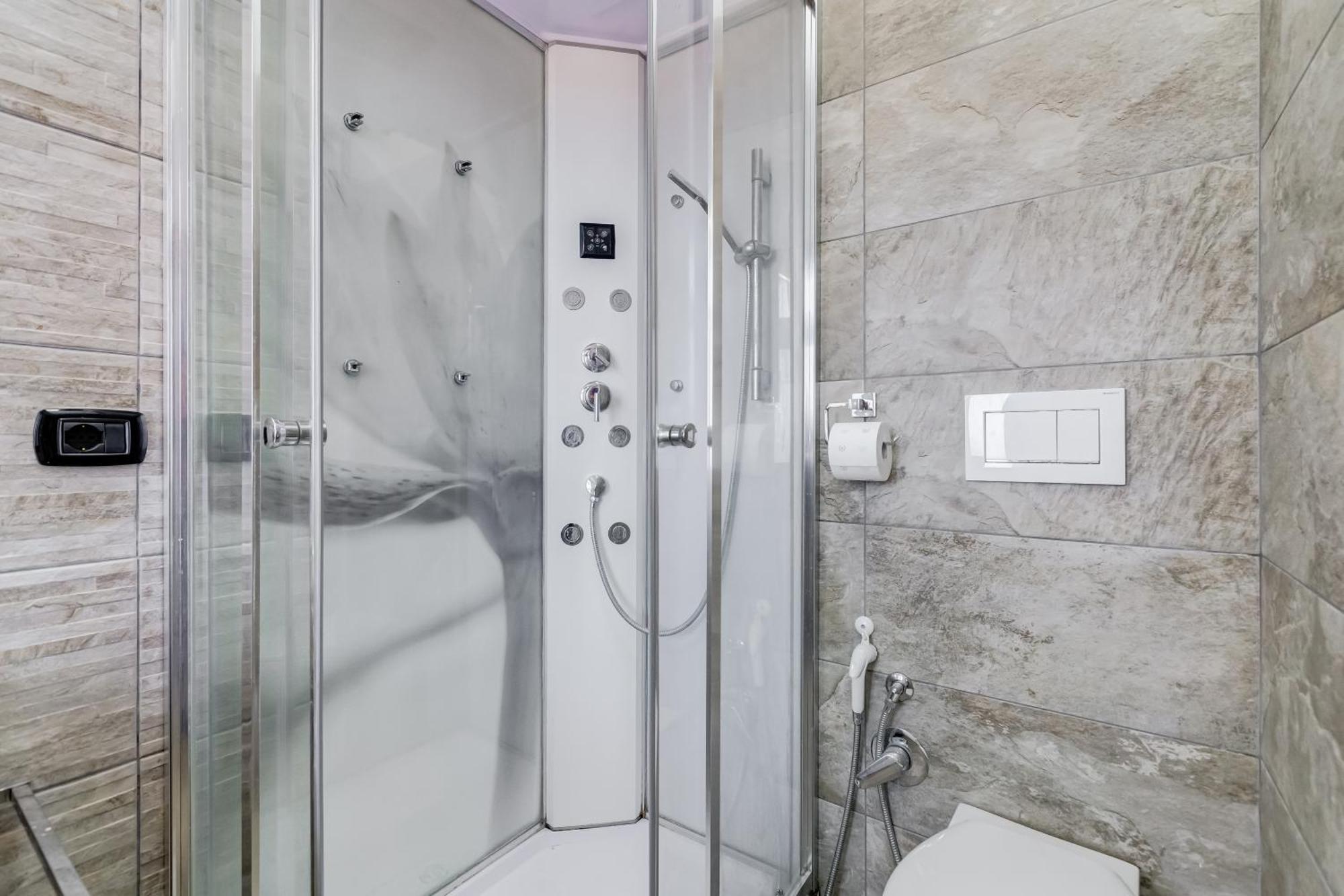 Moderno Sopra Metro A E Parco Degli Acquedotti Apartamento *